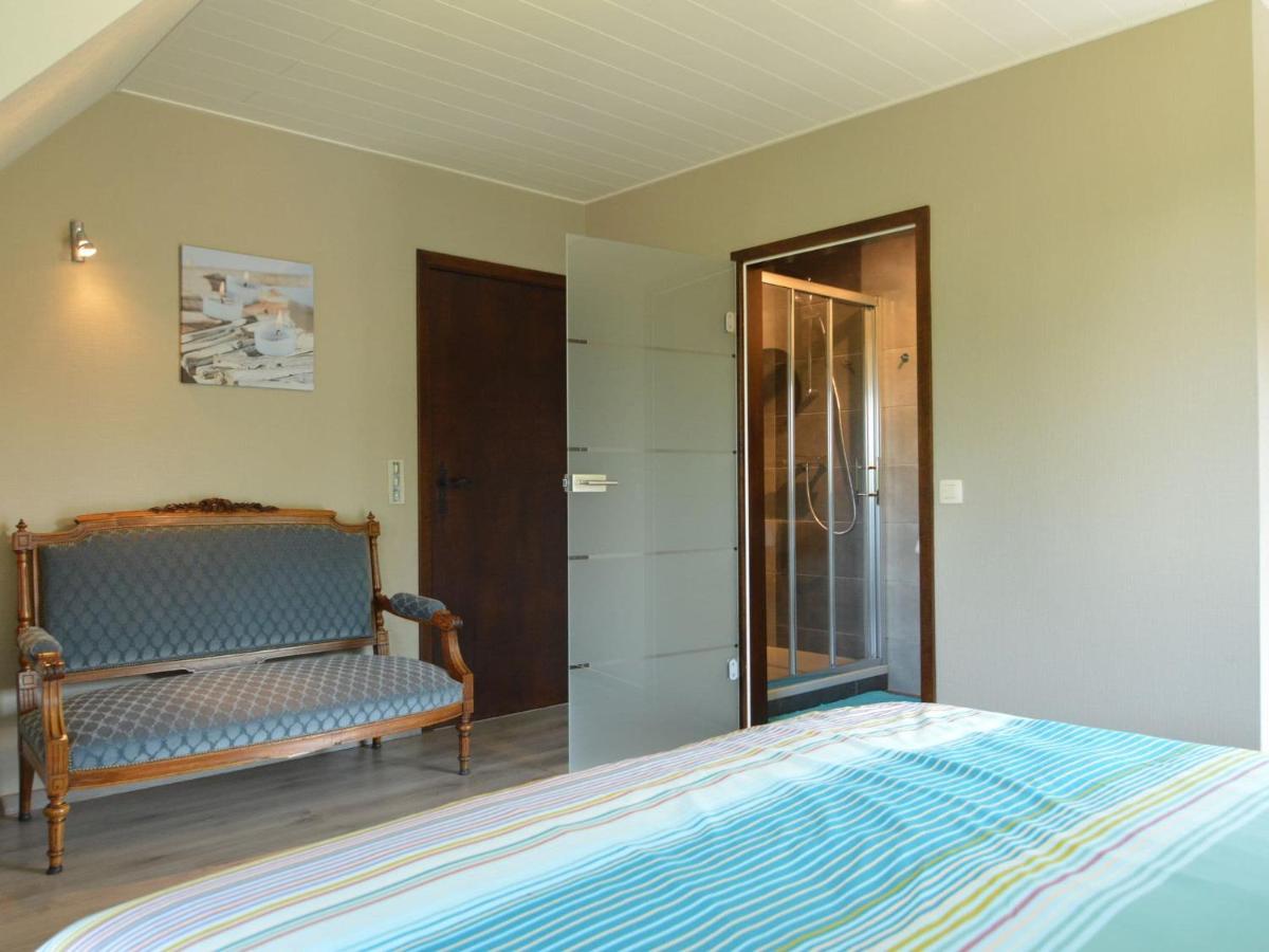 Elegant Villa In Stavelot With Fitness Playroom ภายนอก รูปภาพ
